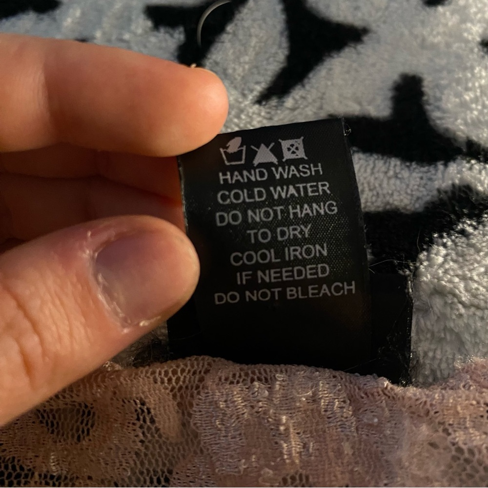 Pink Rue 21 Top - Picture 4 of 4